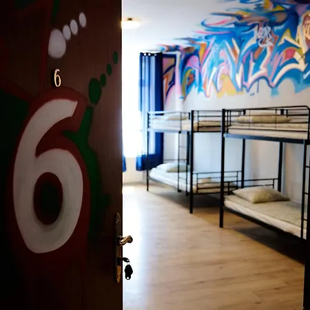 Graffiti Hostel Krasków