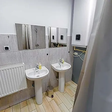 Graffiti Hostel