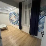Graffiti *