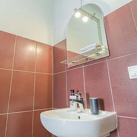 Graffiti Vandrerhjem *