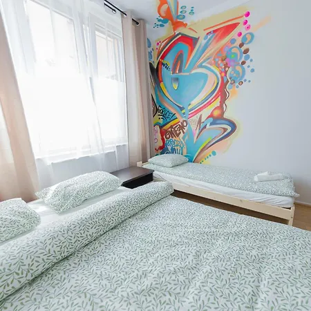 Vandrerhjem Graffiti