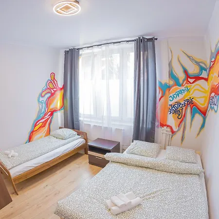 Graffiti Vandrerhjem Kraków